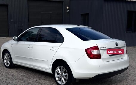 Skoda Rapid I, 2015 год, 915 000 рублей, 5 фотография