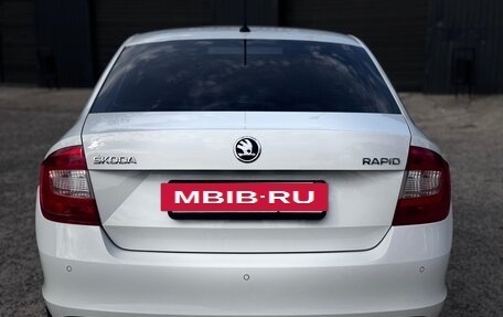 Skoda Rapid I, 2015 год, 915 000 рублей, 6 фотография