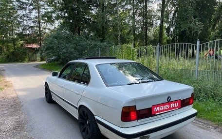 BMW 5 серия, 1990 год, 600 000 рублей, 4 фотография