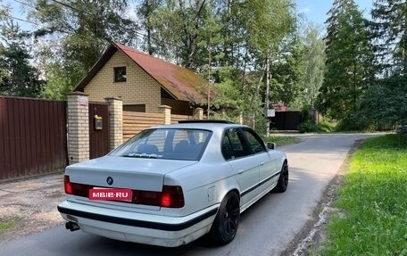 BMW 5 серия, 1990 год, 600 000 рублей, 3 фотография