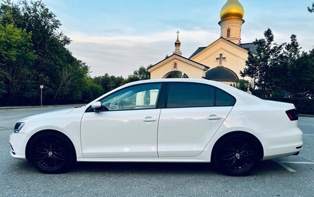 Volkswagen Jetta VI, 2018 год, 1 800 000 рублей, 3 фотография