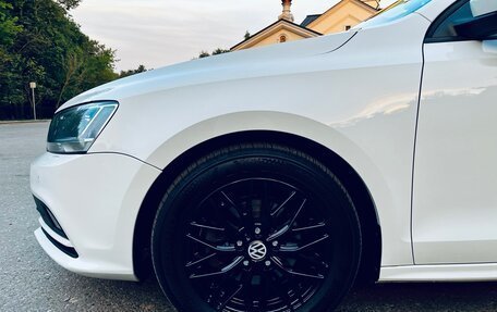 Volkswagen Jetta VI, 2018 год, 1 800 000 рублей, 8 фотография