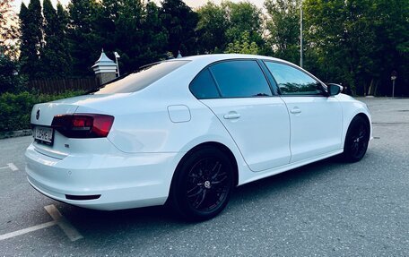 Volkswagen Jetta VI, 2018 год, 1 800 000 рублей, 5 фотография