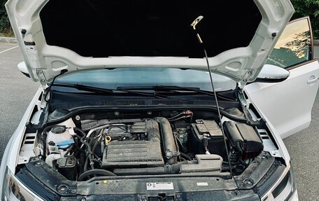 Volkswagen Jetta VI, 2018 год, 1 800 000 рублей, 21 фотография