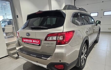 Subaru Outback IV рестайлинг, 2020 год, 2 800 000 рублей, 4 фотография