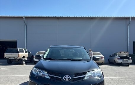 Toyota RAV4, 2013 год, 1 500 000 рублей, 2 фотография