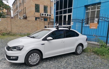 Volkswagen Polo VI (EU Market), 2016 год, 1 000 000 рублей, 2 фотография