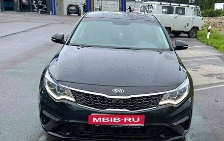KIA Optima IV, 2019 год, 1 950 000 рублей, 2 фотография