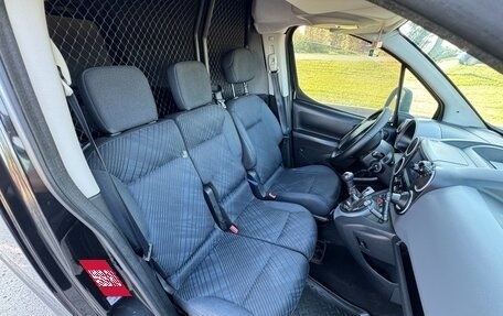 Peugeot Partner II рестайлинг 2, 2011 год, 1 050 000 рублей, 28 фотография