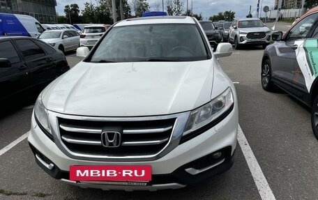Honda Crosstour I рестайлинг, 2014 год, 1 595 000 рублей, 2 фотография