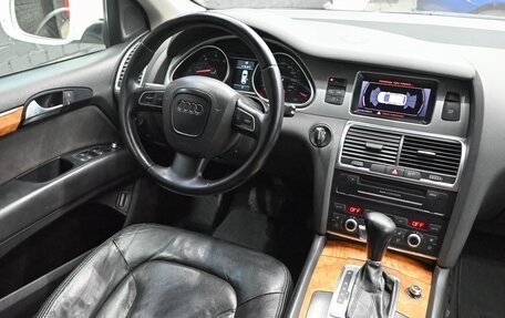 Audi Q7, 2010 год, 1 900 000 рублей, 13 фотография