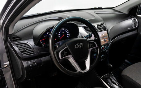 Hyundai Solaris II рестайлинг, 2011 год, 749 000 рублей, 10 фотография