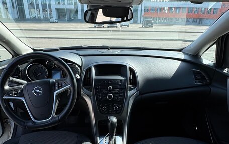 Opel Astra J, 2012 год, 650 000 рублей, 24 фотография