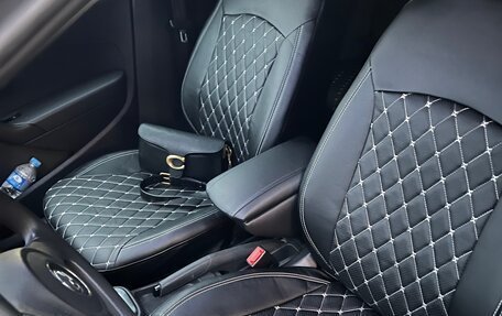 Volkswagen Polo VI (EU Market), 2011 год, 850 000 рублей, 8 фотография