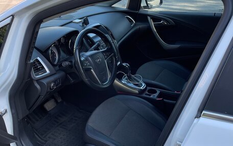 Opel Astra J, 2012 год, 890 000 рублей, 9 фотография