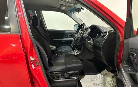 Suzuki Escudo III, 2005 год, 800 000 рублей, 18 фотография