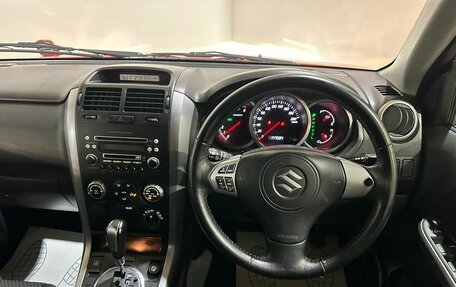 Suzuki Escudo III, 2005 год, 800 000 рублей, 25 фотография