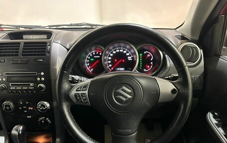 Suzuki Escudo III, 2005 год, 800 000 рублей, 26 фотография