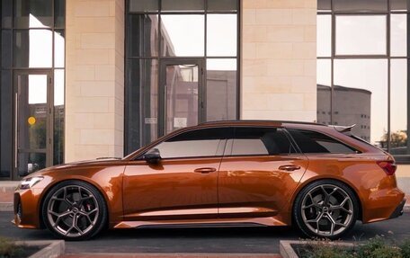 Audi RS 6, 2023 год, 17 700 000 рублей, 2 фотография
