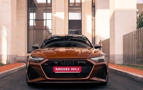 Audi RS 6, 2023 год, 17 700 000 рублей, 6 фотография