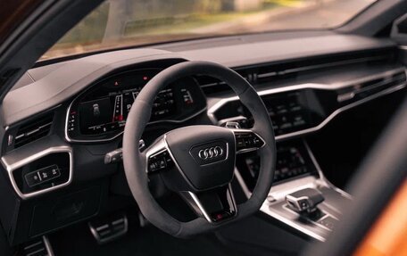 Audi RS 6, 2023 год, 17 700 000 рублей, 14 фотография