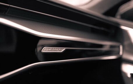 Audi RS 6, 2023 год, 17 700 000 рублей, 17 фотография