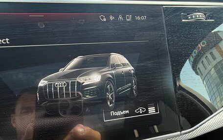 Audi Q7, 2020 год, 7 000 000 рублей, 40 фотография