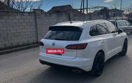 Volkswagen Touareg III, 2018 год, 5 555 555 рублей, 4 фотография