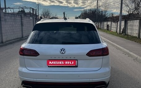 Volkswagen Touareg III, 2018 год, 5 555 555 рублей, 5 фотография