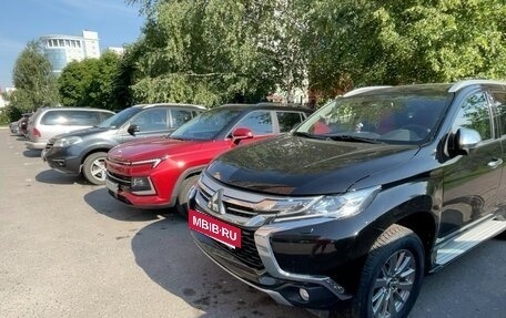 Mitsubishi Pajero Sport III рестайлинг, 2018 год, 3 400 000 рублей, 3 фотография
