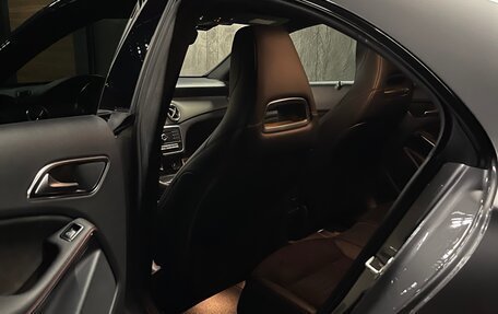 Mercedes-Benz CLA, 2016 год, 1 800 000 рублей, 21 фотография