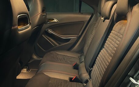 Mercedes-Benz CLA, 2016 год, 1 800 000 рублей, 23 фотография