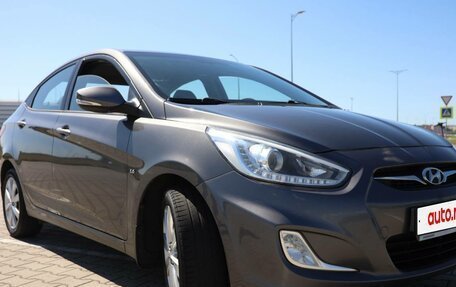 Hyundai Solaris II рестайлинг, 2013 год, 750 000 рублей, 22 фотография