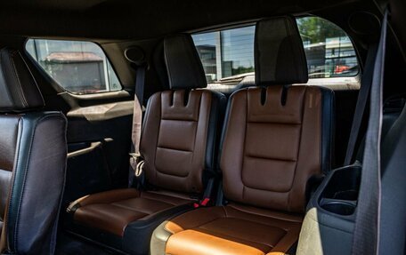 Ford Explorer VI, 2012 год, 1 700 000 рублей, 15 фотография