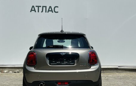 MINI Hatch, 2020 год, 2 300 000 рублей, 6 фотография