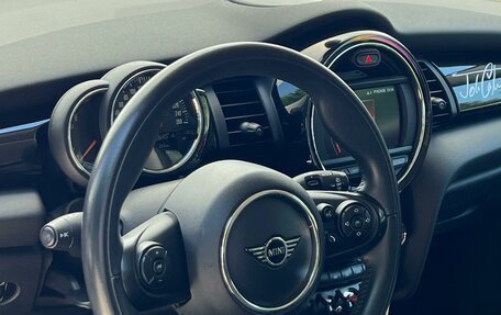 MINI Hatch, 2020 год, 2 300 000 рублей, 9 фотография