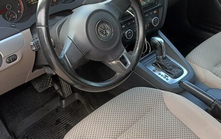 Volkswagen Jetta VI, 2013 год, 1 100 000 рублей, 5 фотография