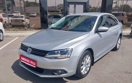 Volkswagen Jetta VI, 2013 год, 1 130 000 рублей, 1 фотография