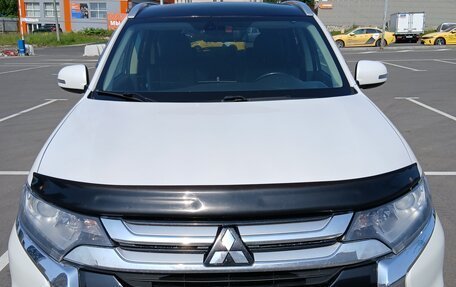 Mitsubishi Outlander III рестайлинг 3, 2017 год, 1 500 000 рублей, 1 фотография
