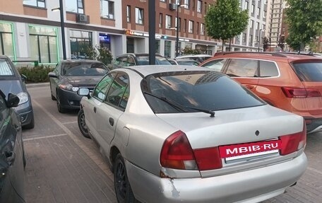 Mitsubishi Carisma I, 1997 год, 230 000 рублей, 2 фотография