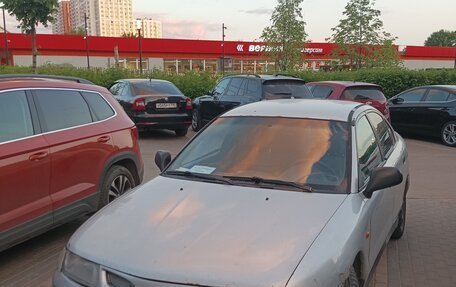 Mitsubishi Carisma I, 1997 год, 230 000 рублей, 7 фотография