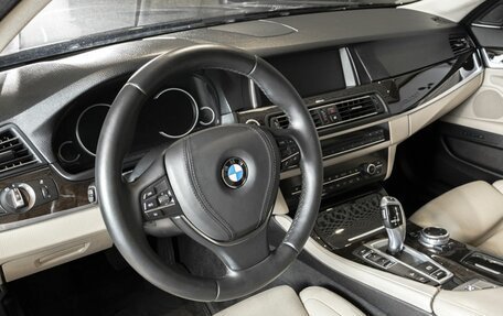 BMW 5 серия, 2014 год, 2 950 000 рублей, 3 фотография