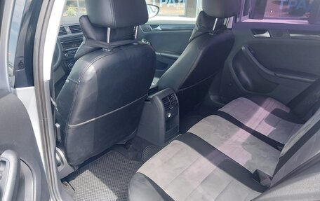 Volkswagen Jetta VI, 2013 год, 1 130 000 рублей, 17 фотография