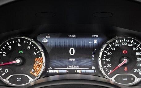 Jeep Renegade, 2021 год, 1 483 000 рублей, 13 фотография