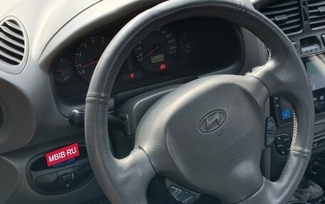 Hyundai Santa Fe III рестайлинг, 2003 год, 830 000 рублей, 11 фотография
