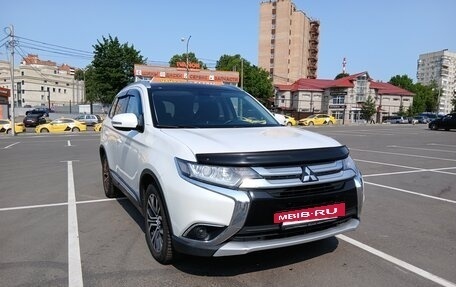 Mitsubishi Outlander III рестайлинг 3, 2017 год, 1 500 000 рублей, 5 фотография