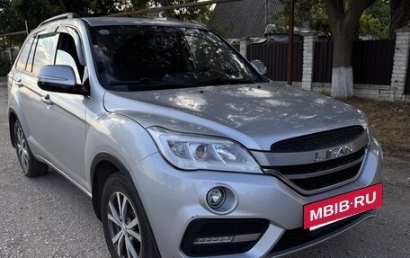 Lifan X60 I рестайлинг, 2017 год, 950 000 рублей, 9 фотография