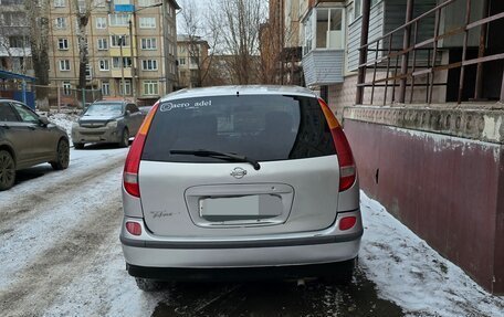 Nissan Tino, 2001 год, 300 000 рублей, 3 фотография