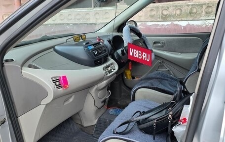 Nissan Tino, 2001 год, 300 000 рублей, 6 фотография