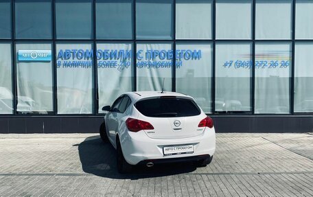Opel Astra J, 2011 год, 790 000 рублей, 3 фотография